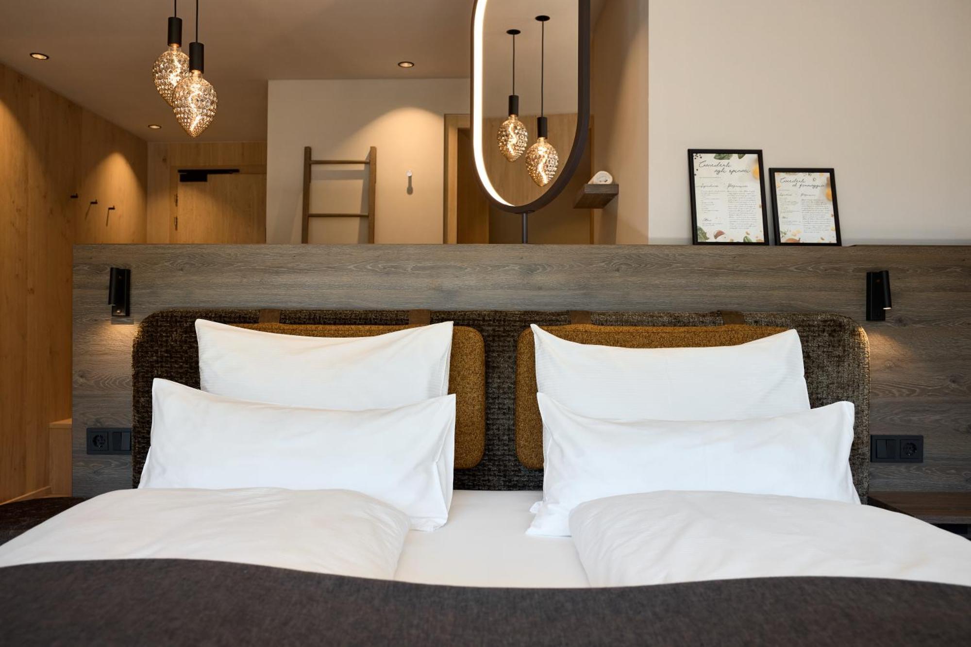 Badia Hill Hotel Bagian luar foto